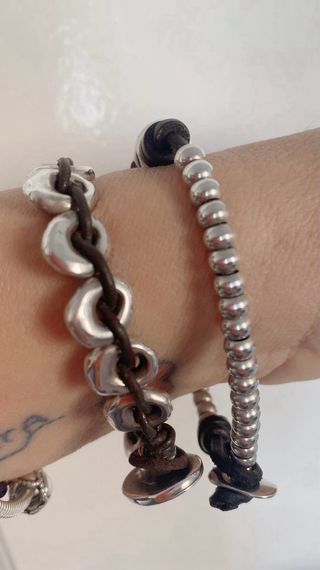 Pulsera Uno de 50 bañada en plata como nueva
