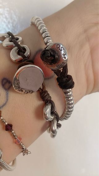 Pulsera Uno de 50 bañada en plata como nueva