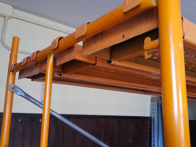 SCAFFALATURA INDUSTRIALE CARICO PESANTE PONTEGGIO