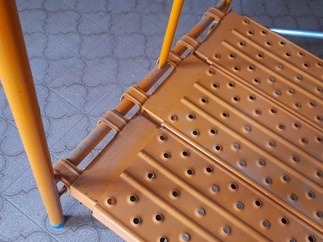 SCAFFALATURA INDUSTRIALE CARICO PESANTE PONTEGGIO