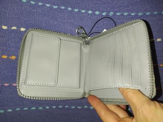 Monedero Pull and Bear a estrenar 