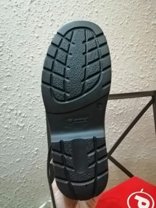 Zapatos de trabajo NUEVOS!