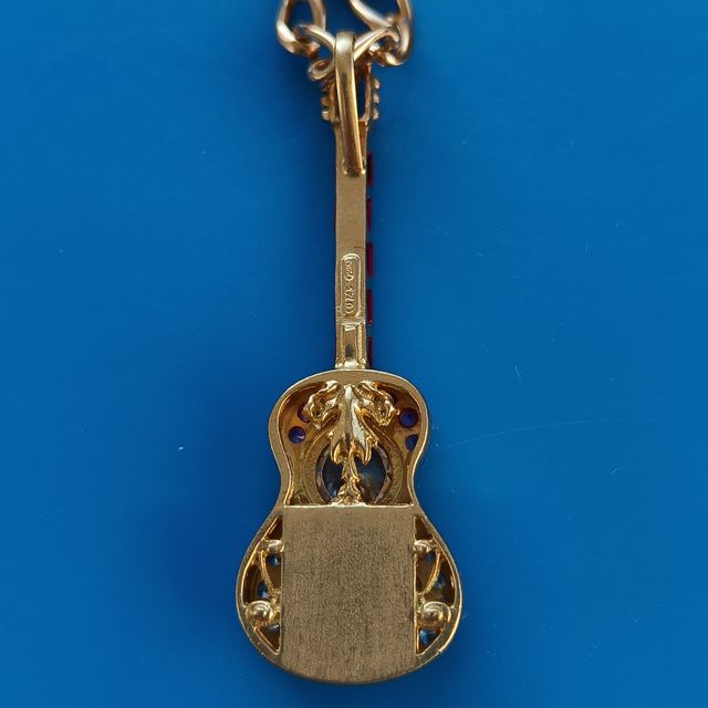 Colgante GUITARRA ORO 18K