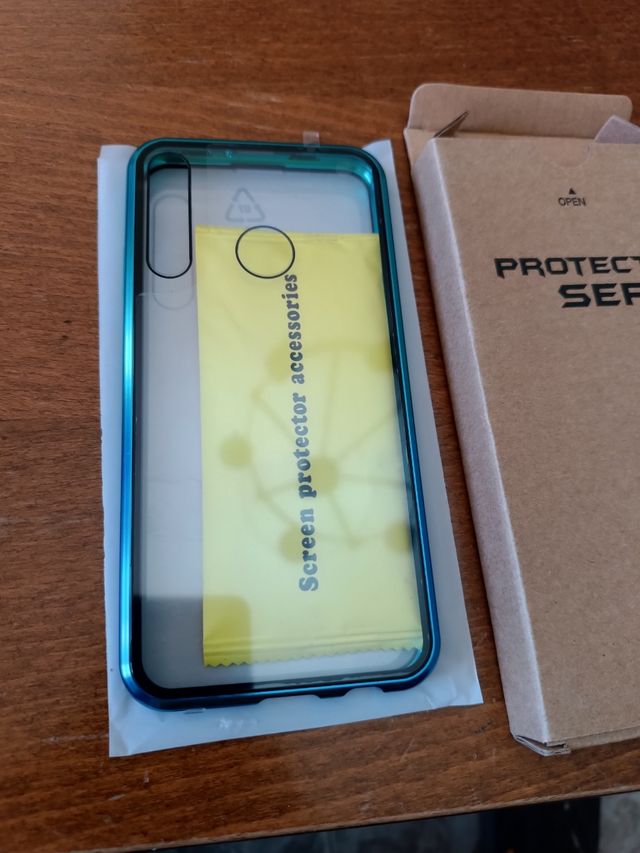 NUOVA custodia in alluminio per Huawei Y7P!