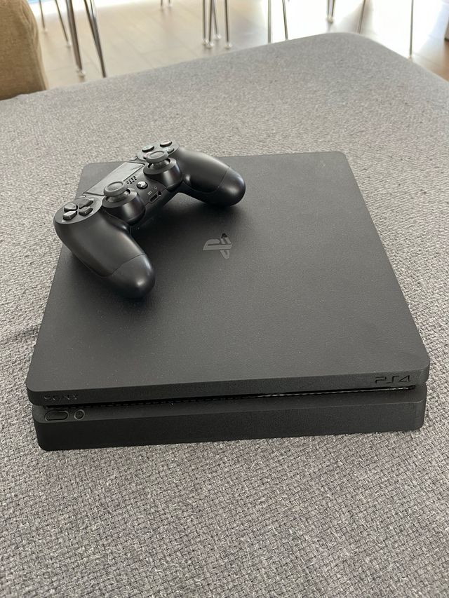 PS4