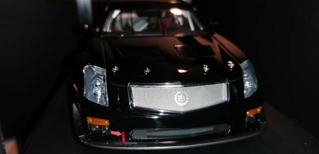 autoart maqueta cadillac cts-v plain body