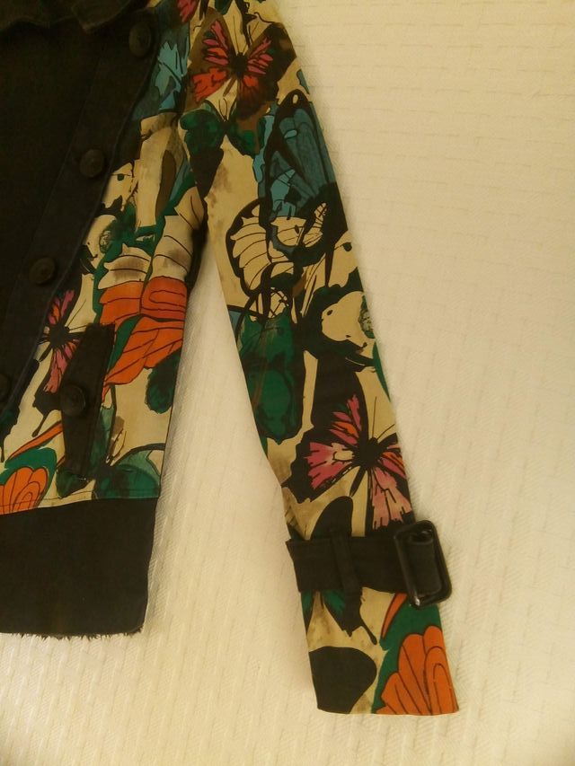 Giacca invernale con farfalle