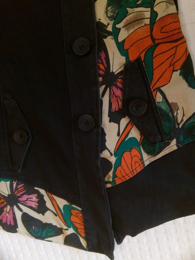 Giacca invernale con farfalle