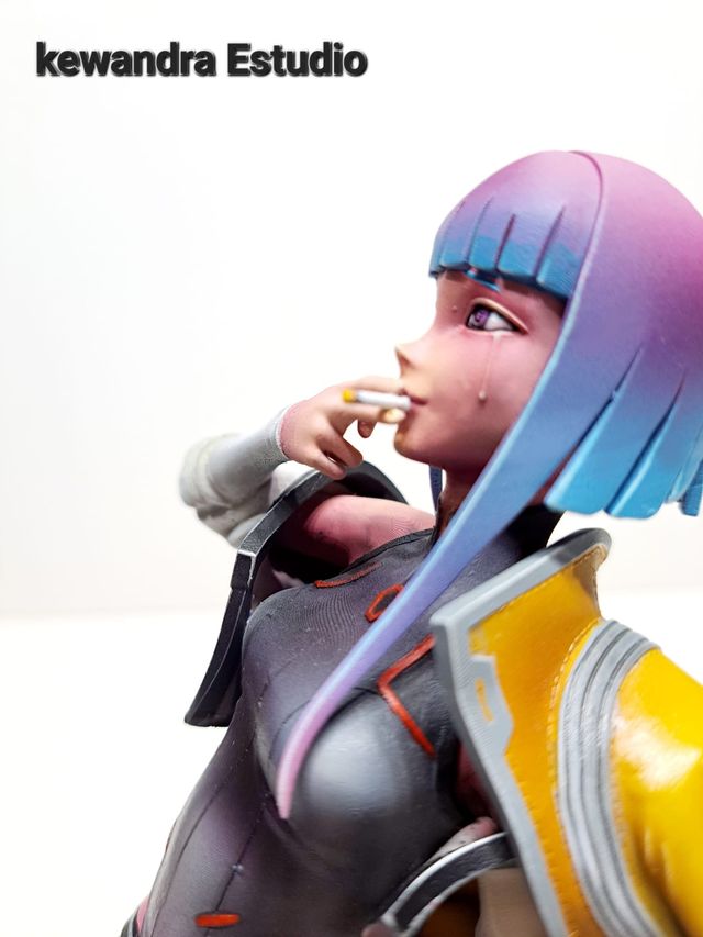 Figura Lucy ciberpunk