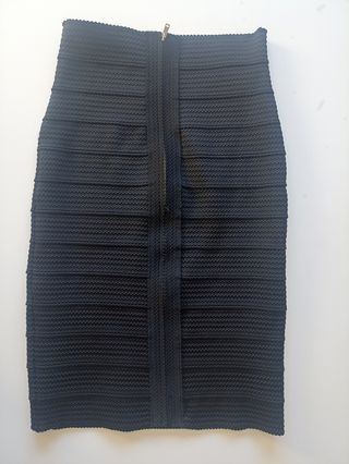 Falda tubo negra Zara