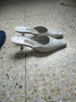 Mules de piel 