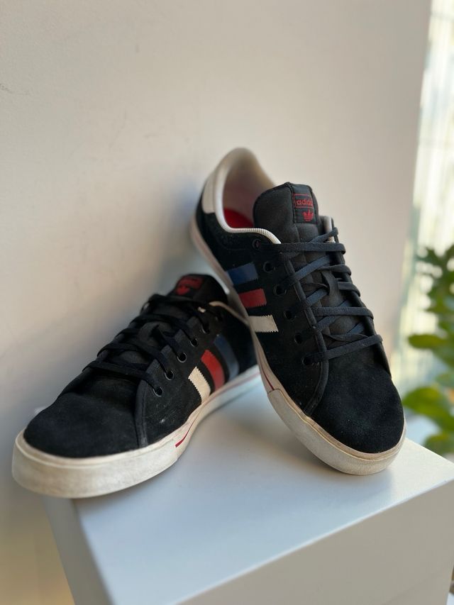 Zapatillas Adidas. Buen estado