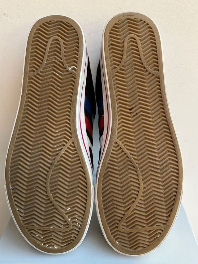 Zapatillas Adidas. Buen estado