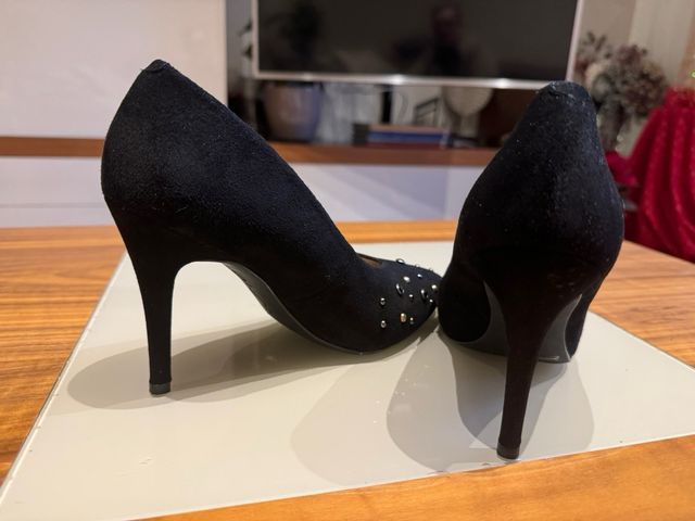 Zapato de salon Unisa