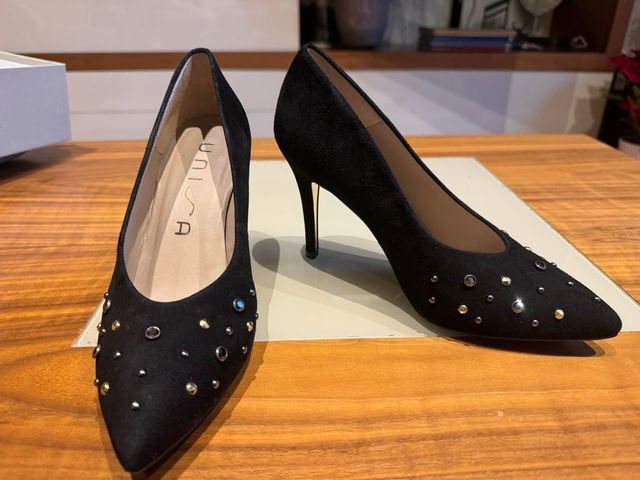 Zapato de salon Unisa