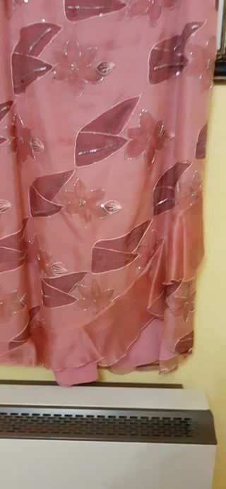 Conjunto de falda ,top y camisa de fiest