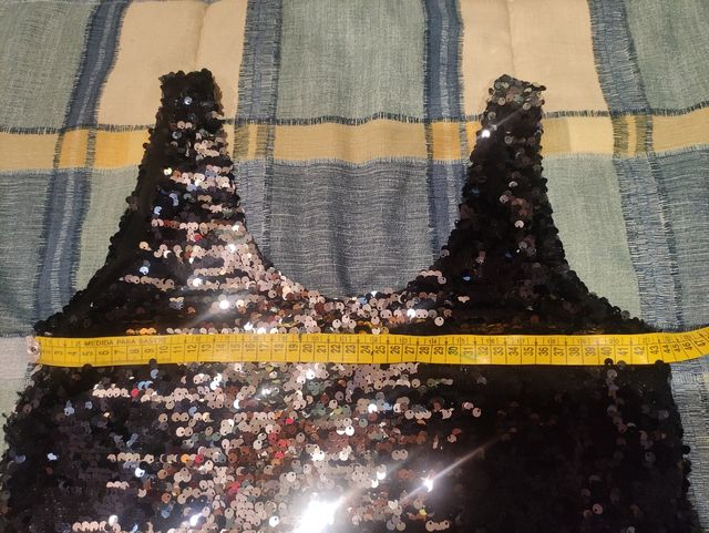 Top lentejuelas nuevo.