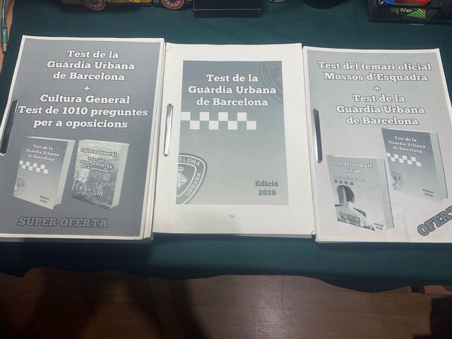 Libros test de Guardia urbana y Mossos