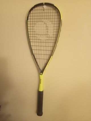 Raqueta squash 