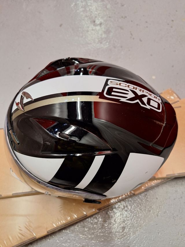 Casco integral Scorpion exo