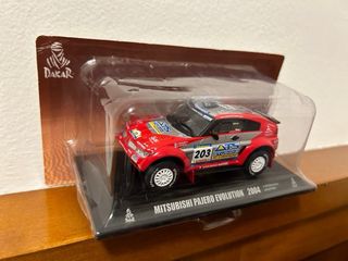 Modellino Mitsubishi Pajero Dakar 2004 1/43