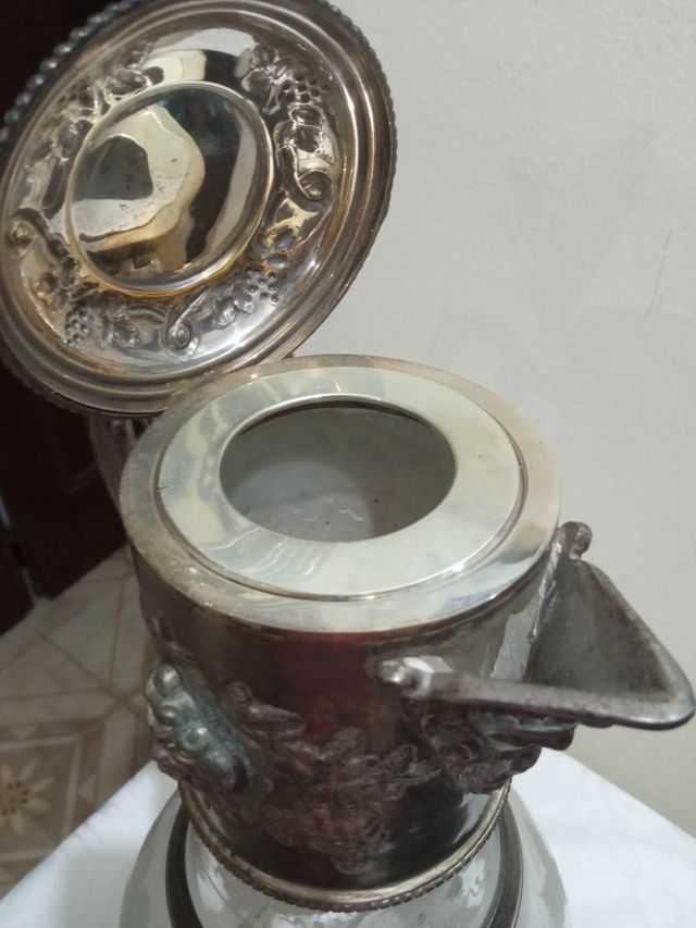 Caraffa di cristallo e Sheffield nuova con cartell