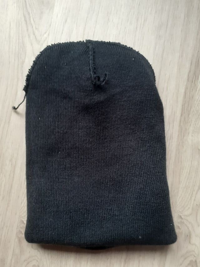 GORRO NEGRO