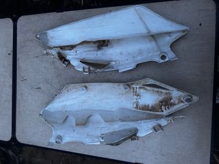 Placas laterales traseras CRF 450 