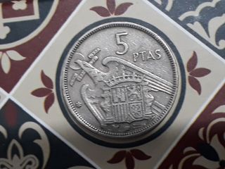 5 Pesetas 1957 estrella 57 MONEDA del CAUDILLO 
