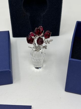 SWAROVSKI FIGURA DECORATIVA ROSE ROSSE - 627098