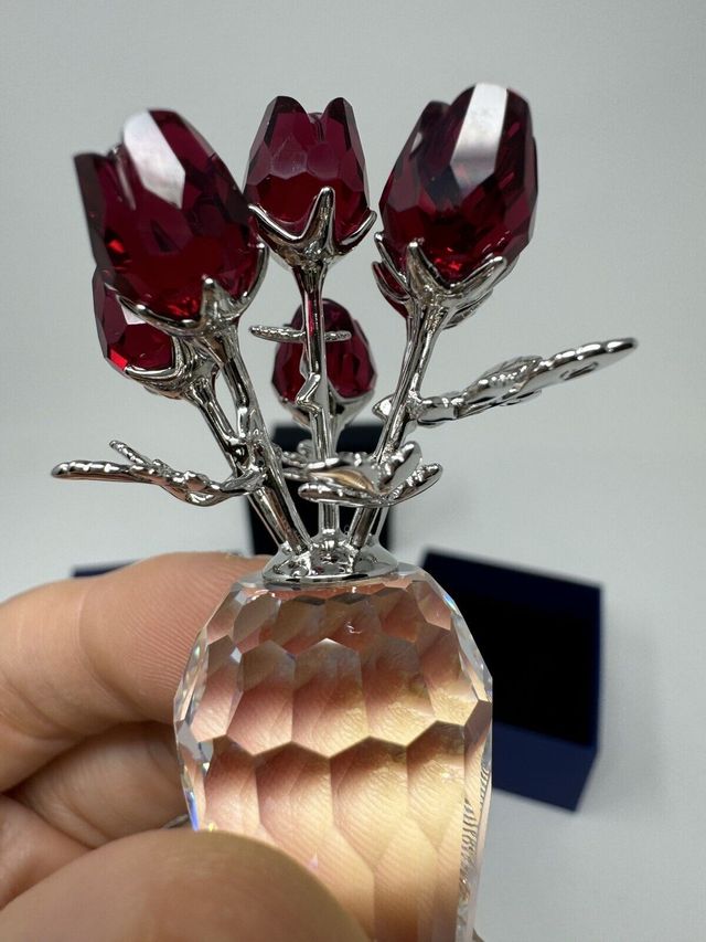 SWAROVSKI FIGURA DECORATIVA ROSE ROSSE - 627098