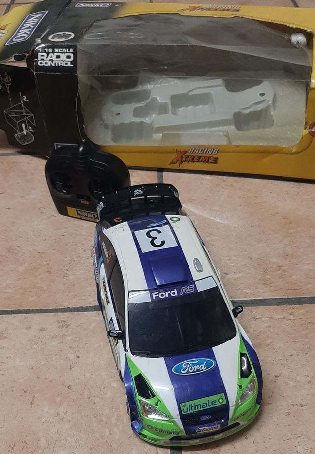 Macchina telecomandata