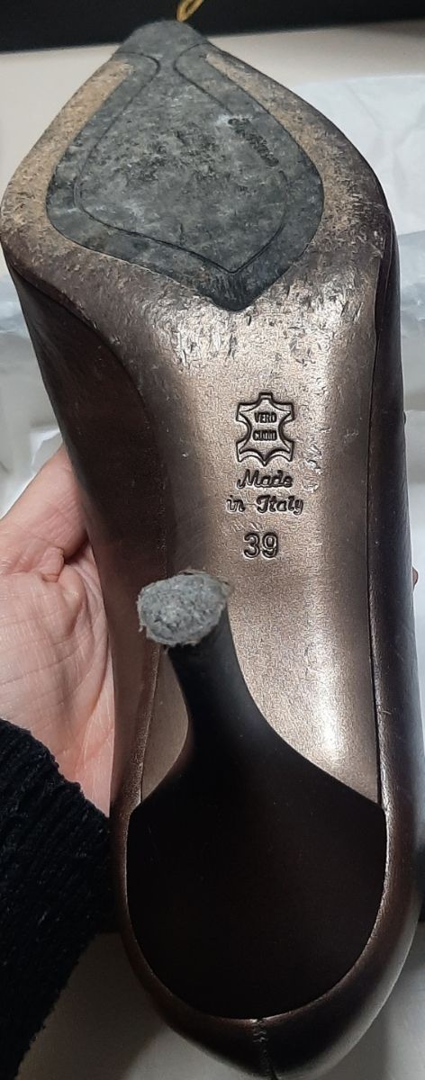 Dècolletè Melluso in pelle