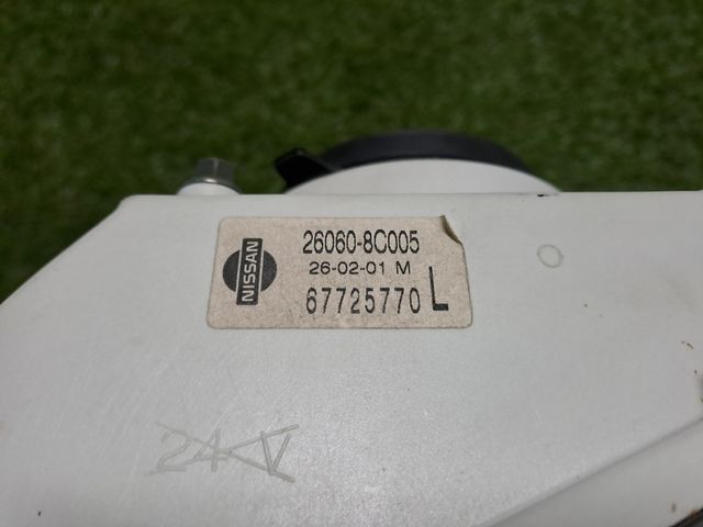 Faro Foco Delantero Nissan