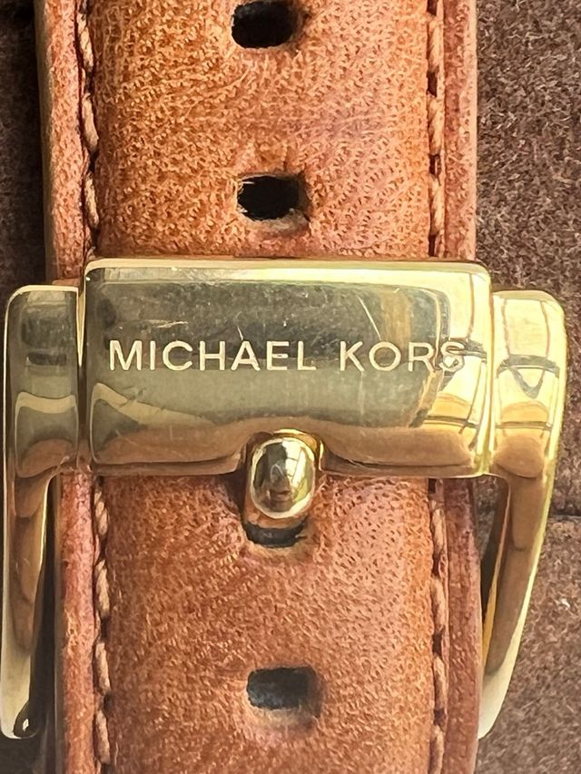 Reloj de seńora Michael Kors. Impecable