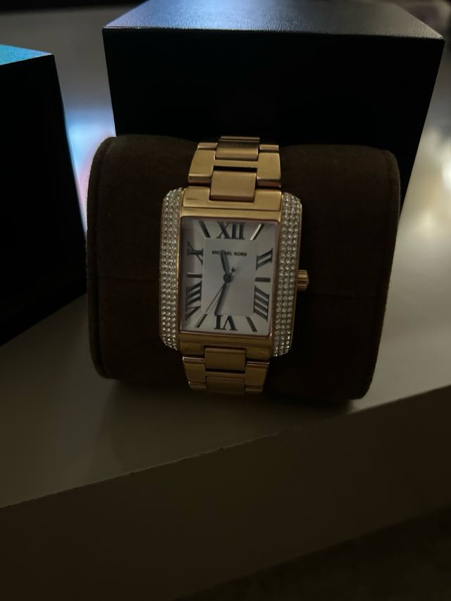 Michael Kors. Color Oro Rosa. Acero Inoxidable.