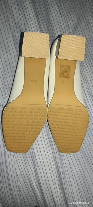 Zapatos beige eventos