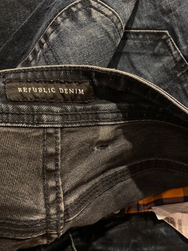 Pantalones Republic denim