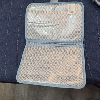 Portadocumentos y funda biberon