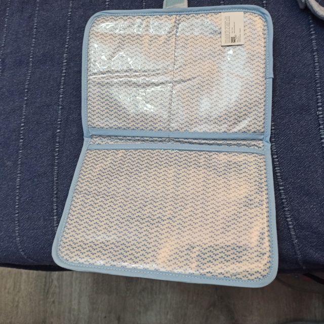 Portadocumentos y funda biberon