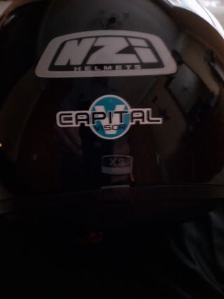 Casco jet xs nuevo.