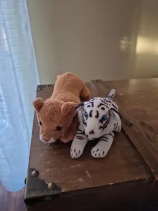 Peluches pequeños niños
