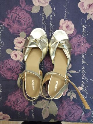 SANDALIAS PIEL ANDREAS A ESTRENAR