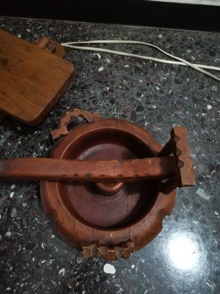 Schiaccianoci in legno vintage 