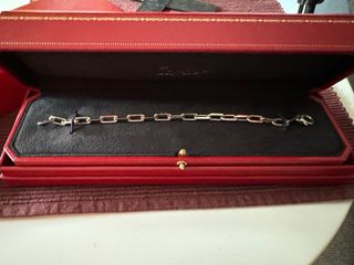 Pulsera coleccion Santos de Cartier.