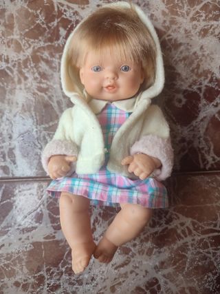 Muñeca pequeña