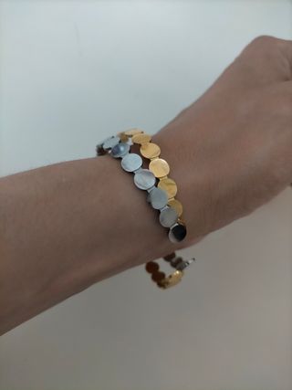 Pulseras de acero