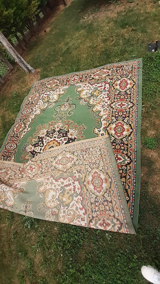 Alfombras verdes salón