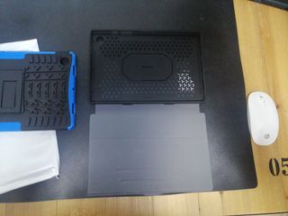 Dos fundas para tablet Samsung 