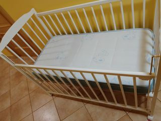 Cuna colecho bebe
